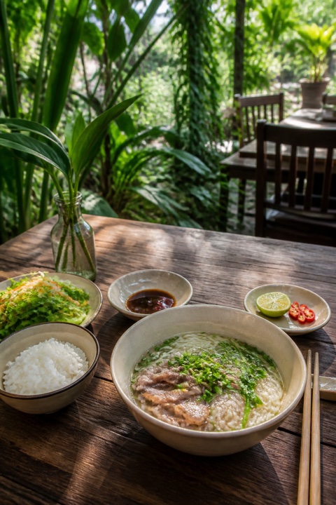 Đặt suất cơm trưa